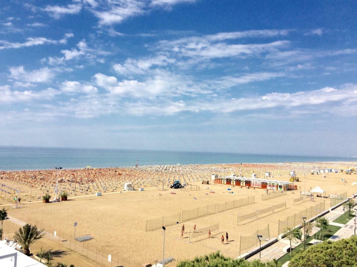 Giuliana - Appartamenti Bibione Exterior foto